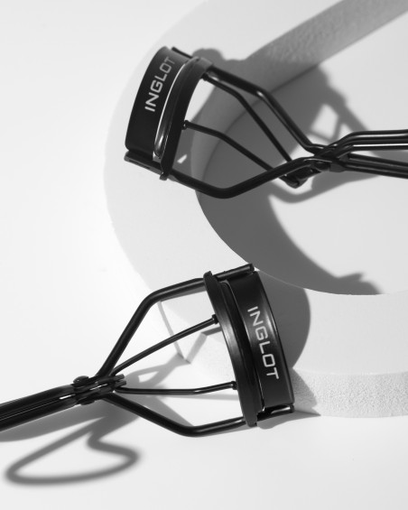 Wimpernzange aus Metall