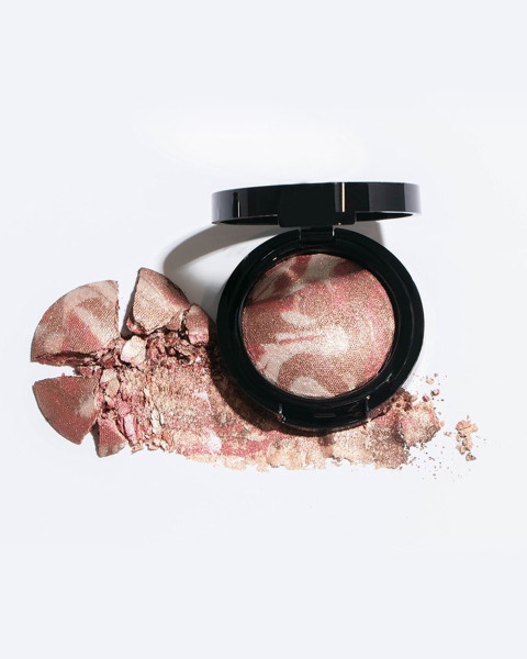 Let’s shine with EYELIGHTERS!