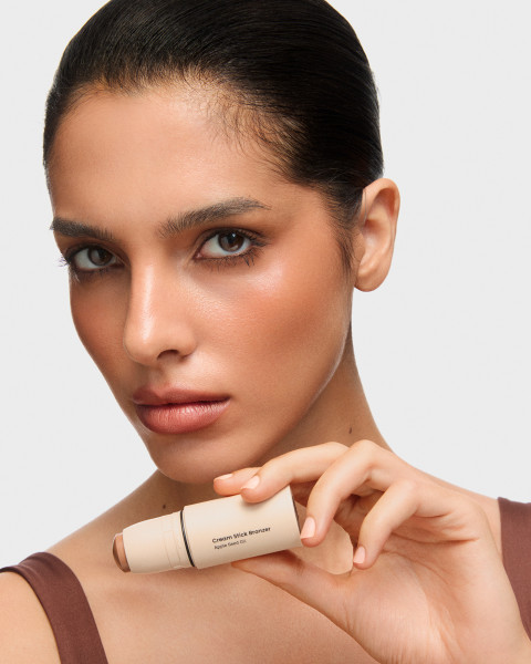 Mocha Mousse Makeup – The Trend Loved by All Natural Makeup Enthusiasts